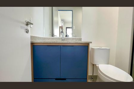 Studio para alugar com 26m², 1 quarto e sem vaga Studio para alugar com 26m², 1 quarto e sem vagaBanheiro da Suíte
