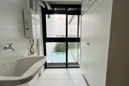 Apartamento à venda com 146m², 2 quartos e 2 vagasÁrea de Serviço