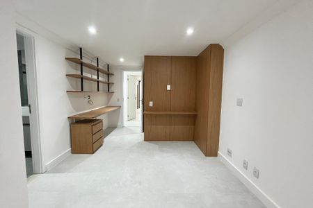 Apartamento à venda com 146m², 2 quartos e 2 vagasSuite 2