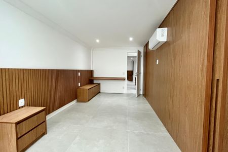Apartamento à venda com 146m², 2 quartos e 2 vagasSuite 1 