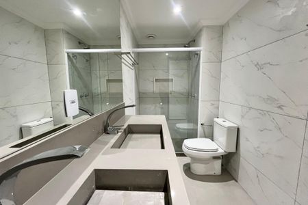 Apartamento à venda com 146m², 2 quartos e 2 vagasBanheiro da suite 1