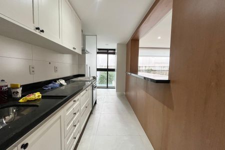 Apartamento à venda com 146m², 2 quartos e 2 vagasCozinha