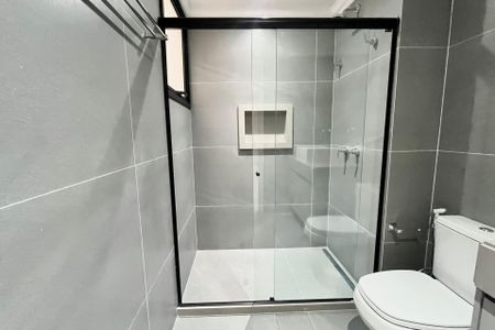 Apartamento à venda com 146m², 2 quartos e 2 vagasBanheiro da Suite 2