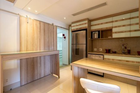 Apartamento à venda com 134m², 3 quartos e 3 vagas