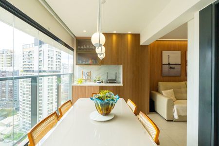 Apartamento à venda com 3 quartos, 84m² em Jardim das Acacias, São Paulo