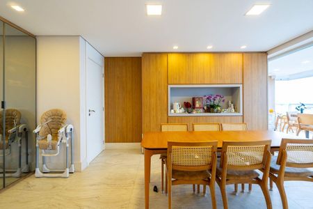 Apartamento à venda com 5 quartos, 747m² em Campo Belo, São Paulo