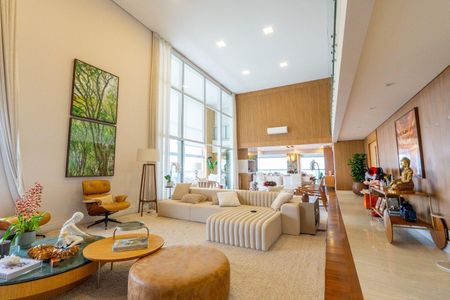 Apartamento à venda com 5 quartos, 747m² em Campo Belo, São Paulo