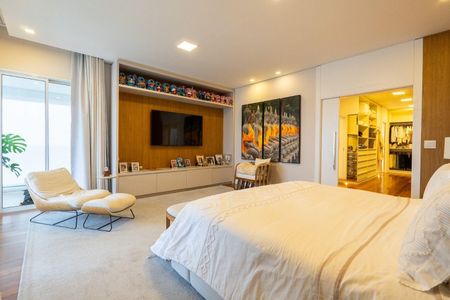 Apartamento à venda com 5 quartos, 747m² em Campo Belo, São Paulo