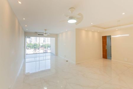 Sala de apartamento para alugar com 3 quartos, 120m² em Tijuca, Rio de Janeiro