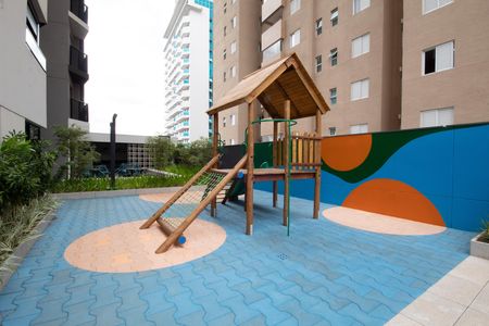 Apartamento à venda com 50m², 2 quartos e 2 vagas Apartamento à venda com 50m², 2 quartos e 2 vagasÁrea comum - Playground
