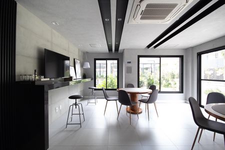 Apartamento à venda com 50m², 2 quartos e 2 vagas Apartamento à venda com 50m², 2 quartos e 2 vagasÁrea comum - Salão de festas