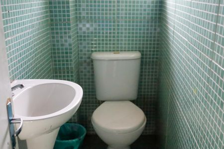 Casa à venda com 363m², 3 quartos e 1 vagaBanheiro