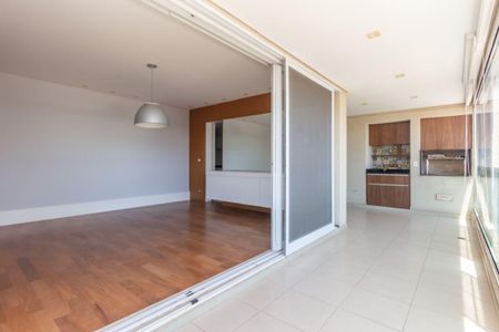 Apartamento à venda com 167m², 3 quartos e 3 vagas