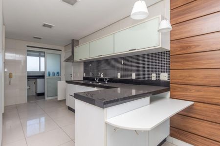 Apartamento à venda com 167m², 3 quartos e 3 vagas