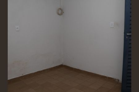 Quarto 1 de casa para alugar com 2 quartos, 40m² em Setor Leste Universitário, Goiânia