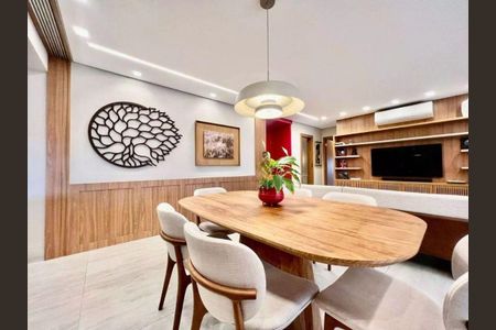 Apartamento à venda com 3 quartos, 146m² em Campo Belo, São Paulo
