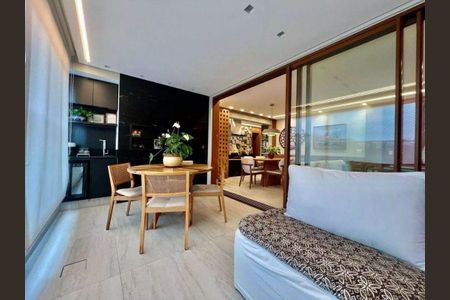 Apartamento à venda com 3 quartos, 146m² em Campo Belo, São Paulo