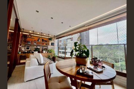 Apartamento à venda com 3 quartos, 146m² em Campo Belo, São Paulo