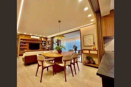 Apartamento à venda com 3 quartos, 146m² em Campo Belo, São Paulo