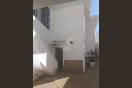 Casa à venda com 3 quartos, 187m² em Vila Moinho Velho, São Paulo