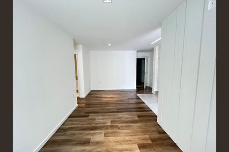 Apartamento à venda com 2000m², 2 quartos e 1 vaga
