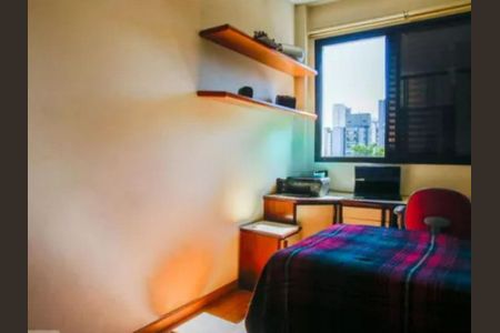 Apartamento à venda com 2 quartos, 70m² em Moema, São Paulo