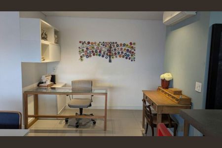 Apartamento à venda com 2 quartos, 92m² em Jardim das Acacias, São Paulo
