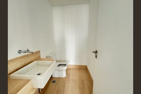 Apartamento à venda com 335m², 3 quartos e 4 vagas