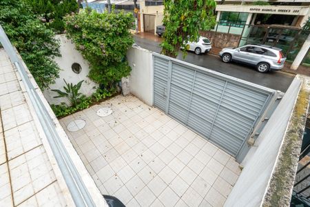 Casa à venda com 210m², 3 quartos e 3 vagas