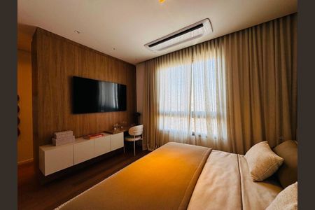 Apartamento à venda com 189m², 3 quartos e 3 vagas