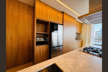 Apartamento à venda com 189m², 3 quartos e 3 vagas
