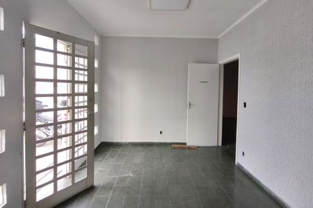Sala de casa à venda com 3 quartos, 251m² em Jardim Garcia, Campinas