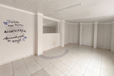 Casa para alugar com 251m², 3 quartos e 2 vagasEdícula - Sala