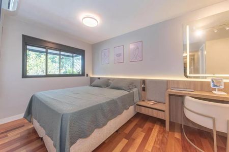 Apartamento à venda com 2 quartos, 94m² em Vila Cordeiro, São Paulo