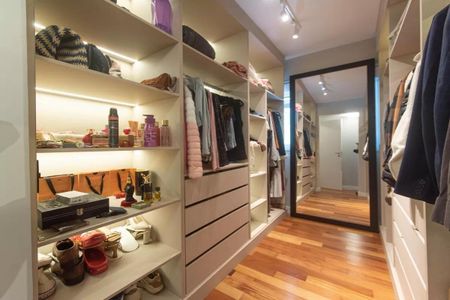 Apartamento à venda com 2 quartos, 94m² em Vila Cordeiro, São Paulo