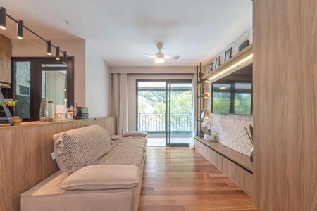 Apartamento à venda com 2 quartos, 94m² em Vila Cordeiro, São Paulo