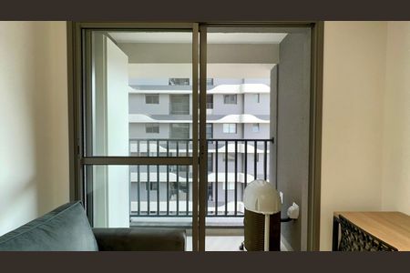 Studio para alugar com 26m², 1 quarto e sem vaga Studio para alugar com 26m², 1 quarto e sem vagaVaranda