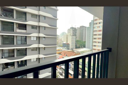 Studio para alugar com 26m², 1 quarto e sem vaga Studio para alugar com 26m², 1 quarto e sem vagaVaranda