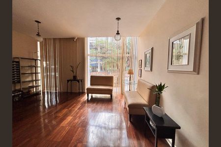 Apartamento à venda com 3 quartos, 72m² em Cerqueira César, São Paulo