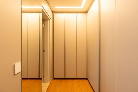 Apartamento à venda com 258m², 3 quartos e 4 vagas