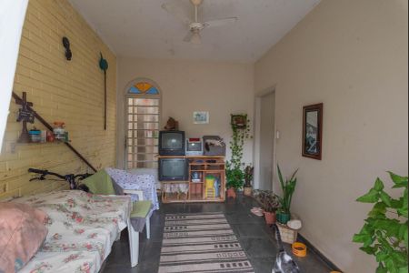 Varanda de casa à venda com 3 quartos, 250m² em Jardim Magnólia, Campinas