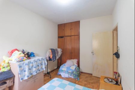 Casa à venda com 250m², 3 quartos e 2 vagasSuíte