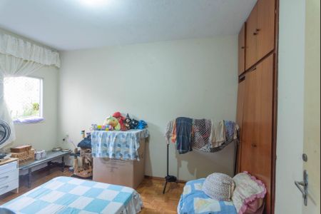 Casa à venda com 250m², 3 quartos e 2 vagasSuíte
