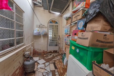 Casa à venda com 250m², 3 quartos e 2 vagasQuintal