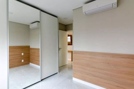 Apartamento à venda com 2 quartos, 77m² em Vila Cordeiro, São Paulo