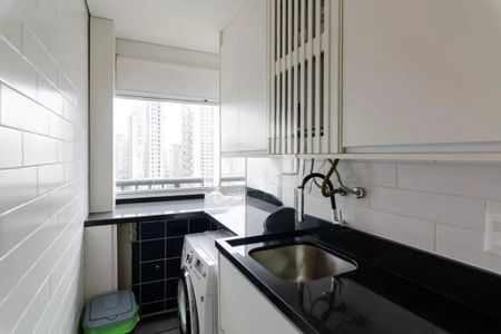 Apartamento à venda com 2 quartos, 77m² em Vila Cordeiro, São Paulo