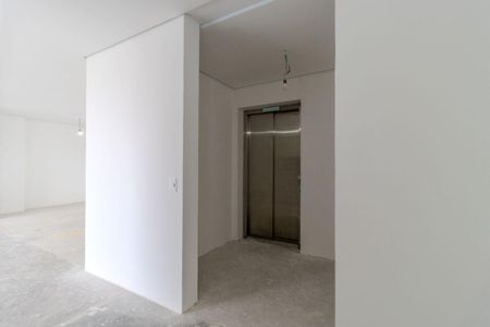 Apartamento à venda com 394m², 3 quartos e 4 vagas