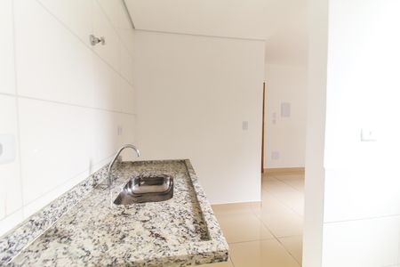 Apartamento para alugar com 28m², 1 quarto e sem vaga Apartamento para alugar com 28m², 1 quarto e sem vagaCozinha e Área de Serviço