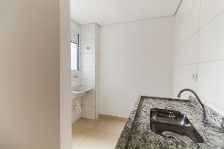Apartamento para alugar com 28m², 1 quarto e sem vaga Apartamento para alugar com 28m², 1 quarto e sem vagaCozinha e Área de Serviço