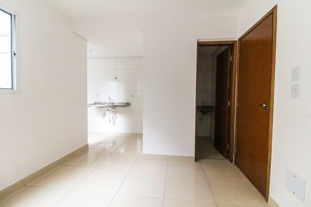 Sala de apartamento para alugar com 1 quarto, 28m² em Jardim Soares, São Paulo